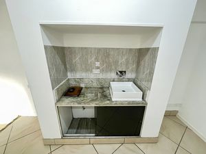 Sink Area- click for photo gallery